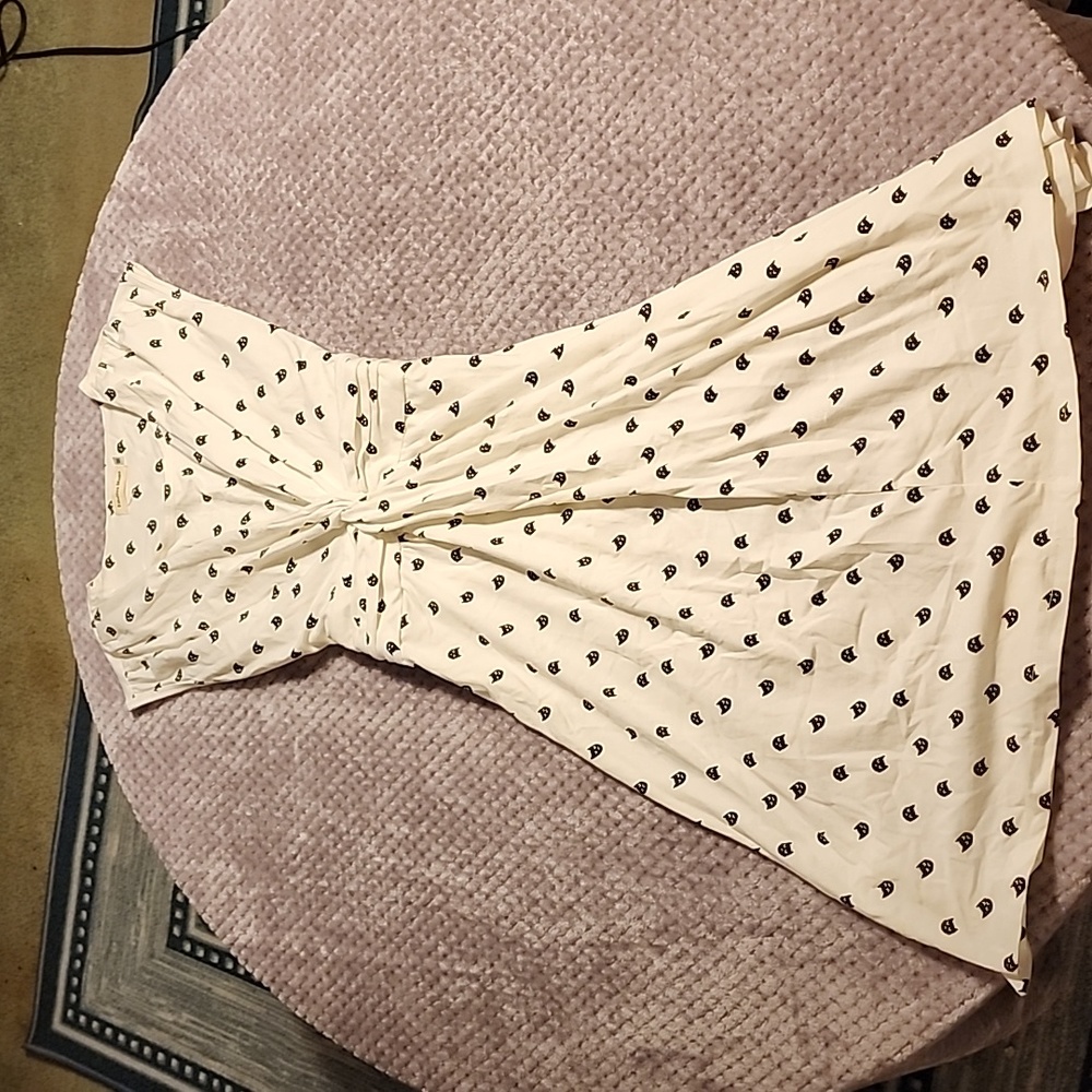 White dress with black kitten faces